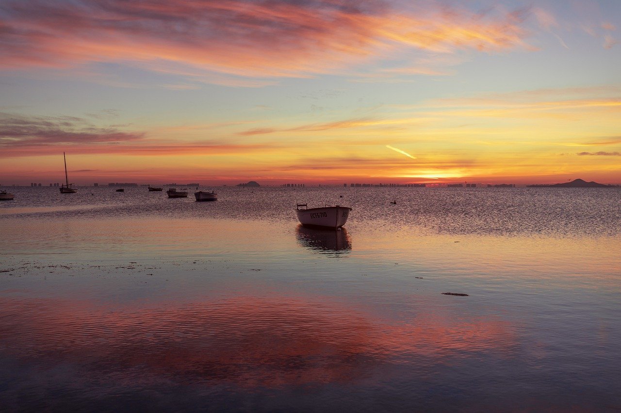 boat, sea, sunset-7717972.jpg